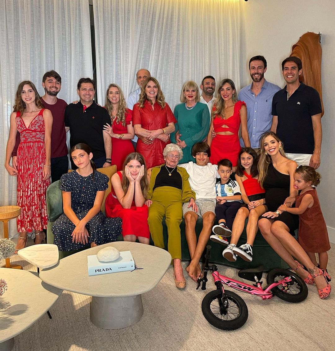 圣诞快乐?!群星给你送来圣诞祝福✨