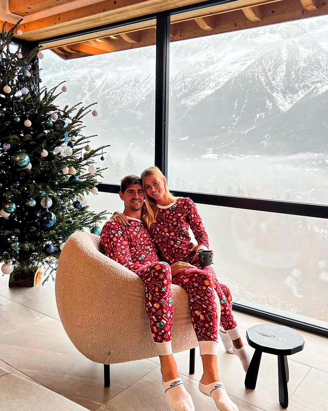 圣诞快乐?!群星给你送来圣诞祝福✨