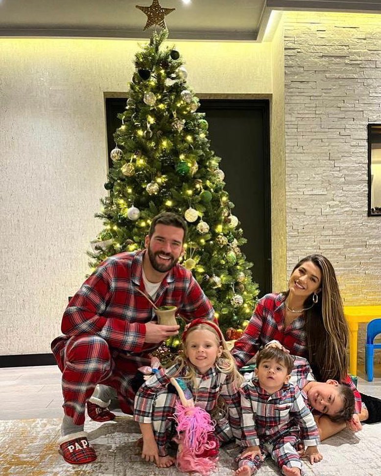 圣诞快乐?!群星给你送来圣诞祝福✨