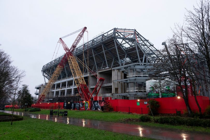 回声报：利物浦看台扩建工作将在下个赛季开始之前完成