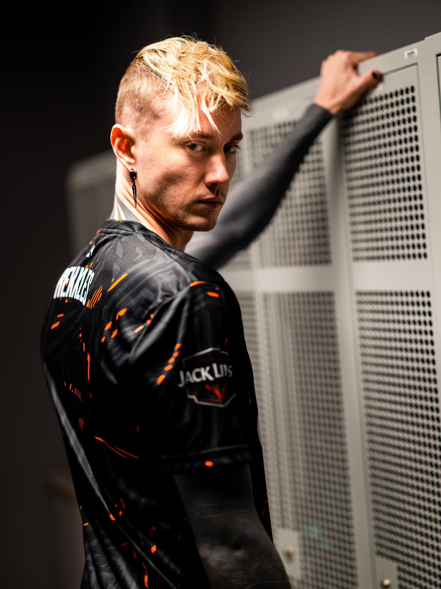 新赛季赛场上的老将：94年的大师兄重返赛场 最老上野Evi+Jankos