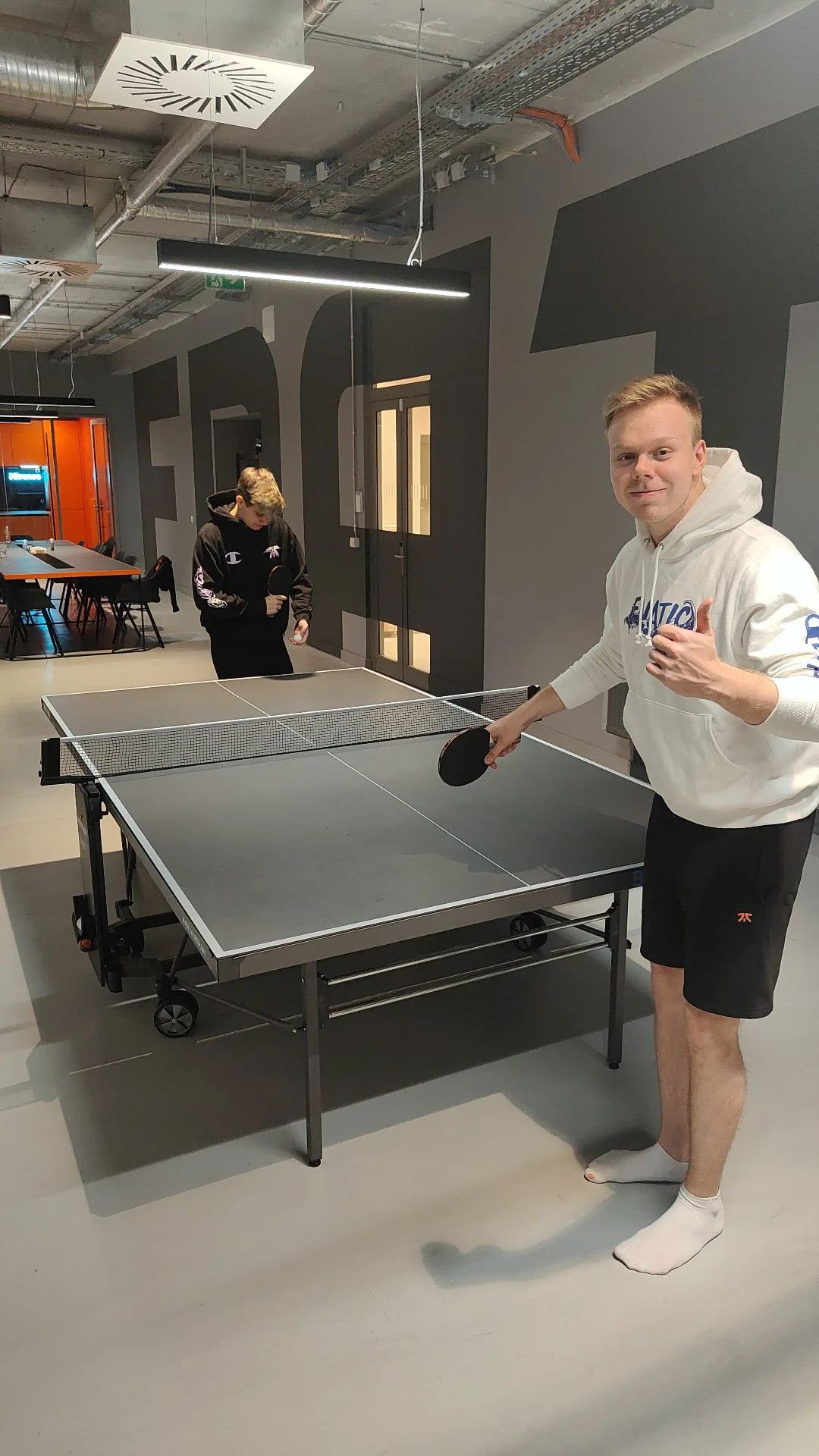 新赛季赛场上的老将：94年的大师兄重返赛场 最老上野Evi+Jankos