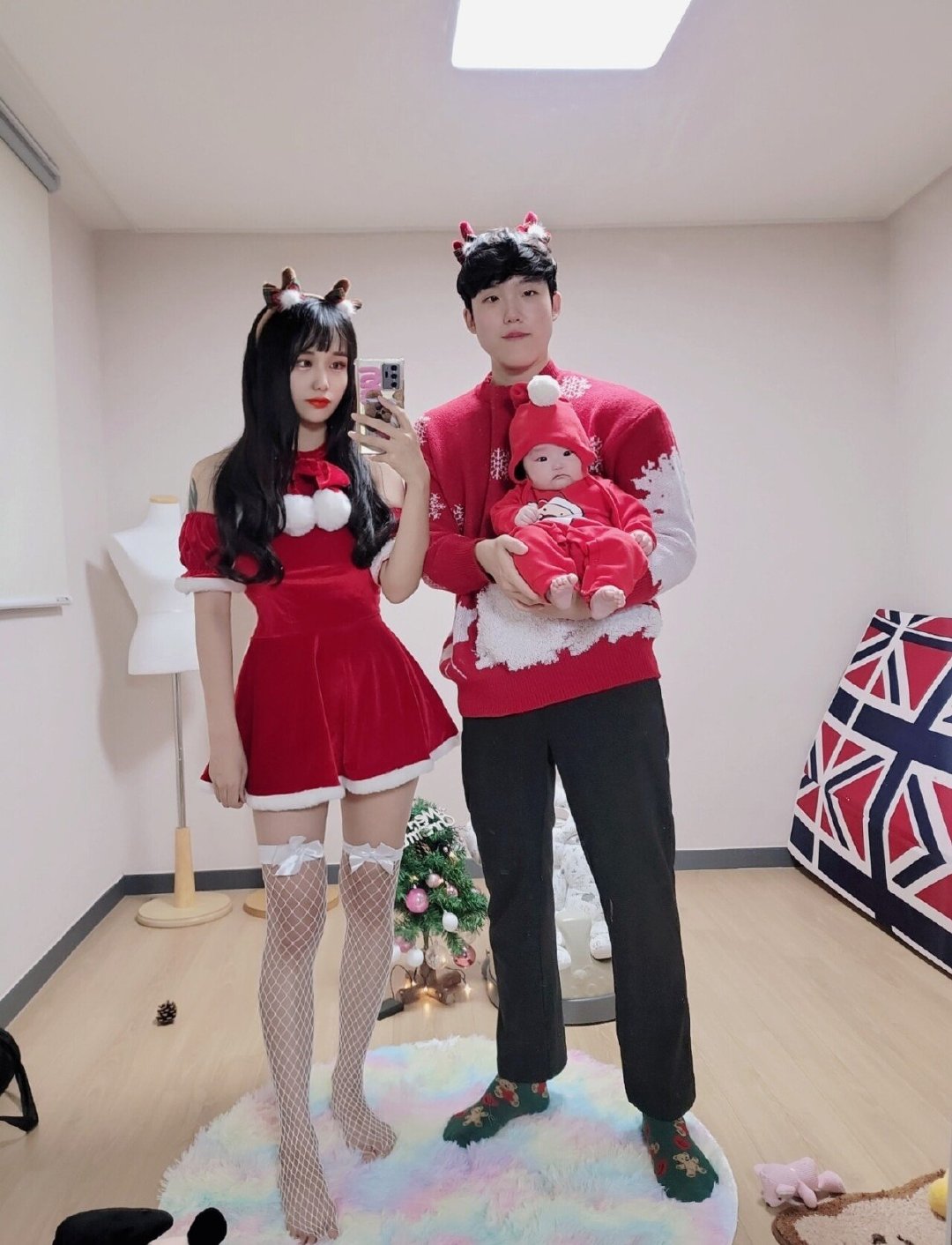 前iG打野选手Kakao分享喜讯:当爸爸了!