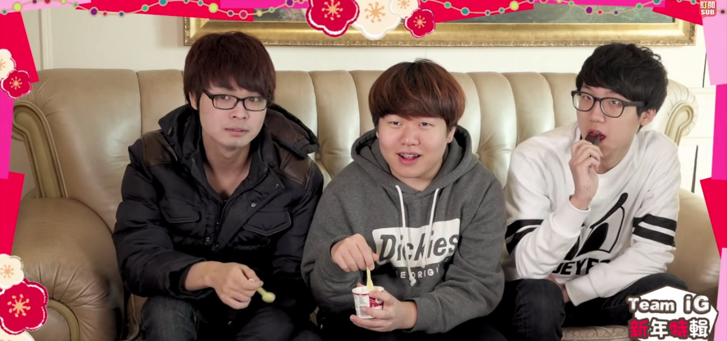 前iG打野选手Kakao分享喜讯:当爸爸了!