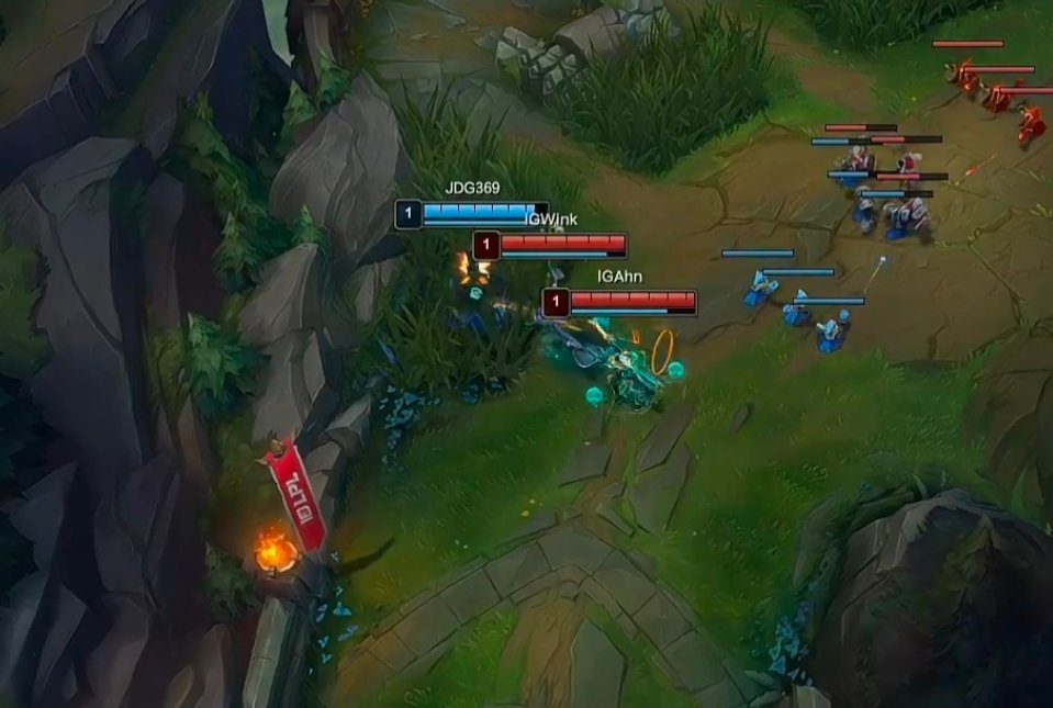 酱紫玩？iG换线YSKM塞恩复古套路单刷蓝BUFF 369上线遭折磨