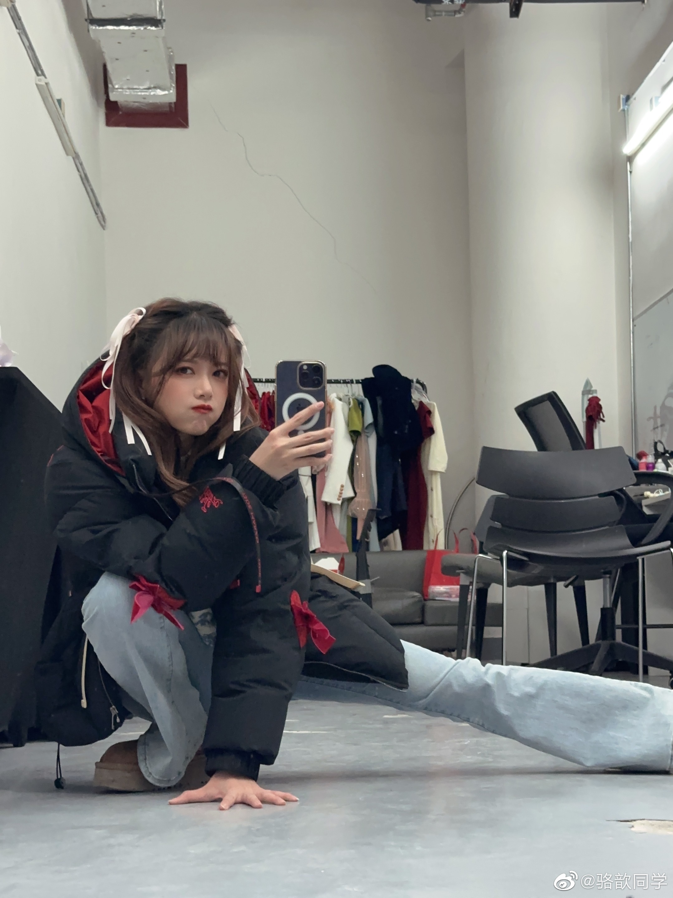 主持人骆歆:我下班=小学生放学 怕不怕?!