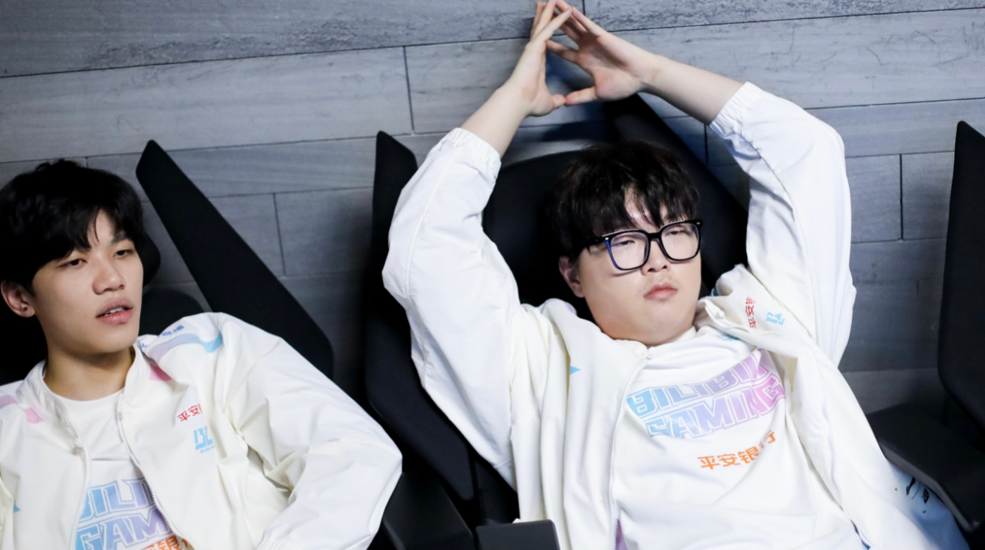 别惦记你那鳄鱼了！武器能抗能打 剑姬独木难支  如何评价Bin发挥