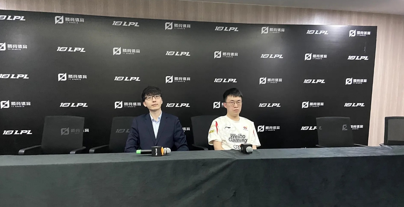 WBG败者群访:教练直呼准备不足 Xiaohu尖锐指出体系问题