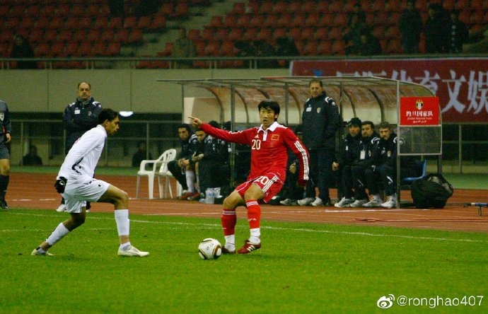 暗示？荣昊：随着一些人和事真相大白 被埋葬的梦想终于沉冤得雪