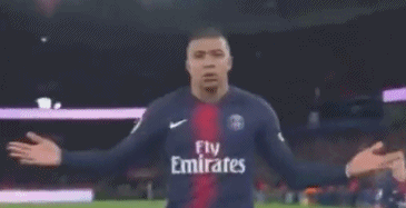 今日趣图:小梅,我们还是谈谈利雅得新月的合同吧?