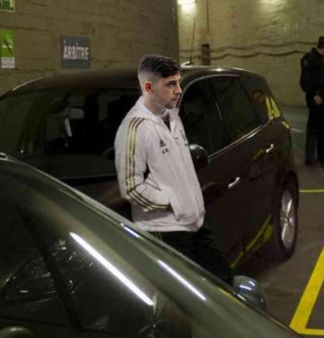 今日趣图：亚洲德比要办好！你出三笘薰，他出孙兴慜，我来出观众