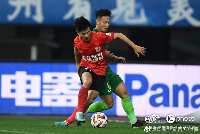 谭龙、塞尔吉尼奥建功，长春亚泰2比0战胜浙江队获开门红