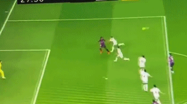 今日趣图:您好,这边建议把兰帕德“三停”,马上要007了大哥!