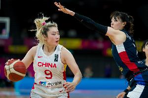 中国女篮球员李梦接受采访 谈WNBA经历与海外打球
