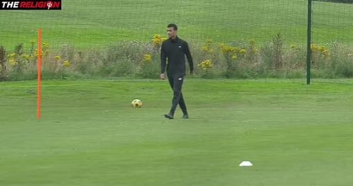 邮报:格林伍德随行人员威胁拍摄者,称会夺走其相机并毁掉设备