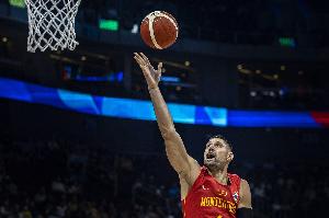 稳定输出！武切维奇17中9砍全场最高19分外加7板2断