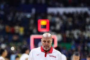 乔尔杰维奇将继续执教中国男篮的未来