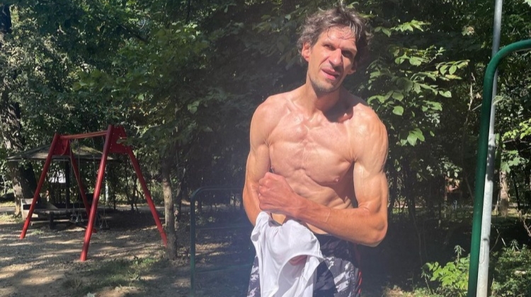 ??誰還要大殺器?博班曬苦練成果 純純一個魔鬼筋肉人??