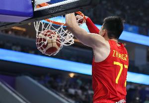 中国男篮与韩国男篮的1/4决赛，张镇麟持球大核的梦想需谨慎期待