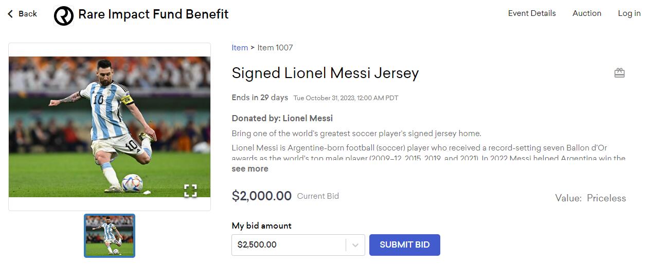梅西向赛琳娜的慈善基金会捐赠签名球衣，目前报价为2000美元