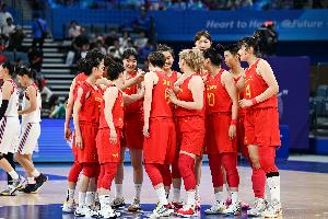 中国女篮以100-44大胜朝鲜女篮，成功晋级亚运会决赛