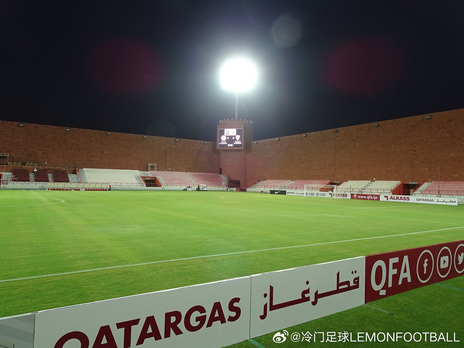 特色城堡球场丨卡塔尔，舒马尔体育场