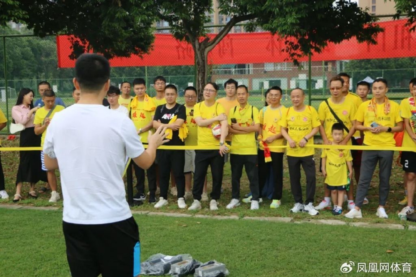 外资足球队，挣扎在中国