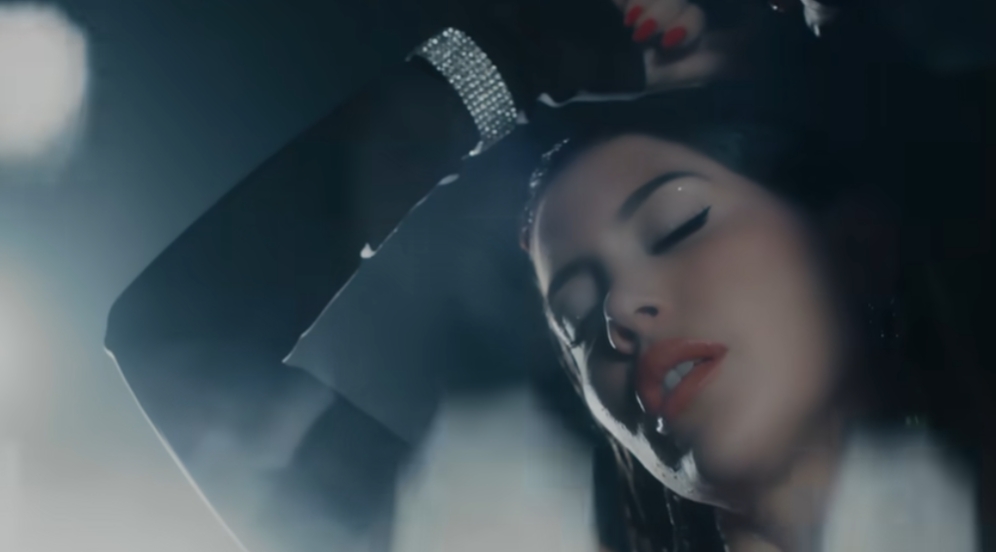 ?旺达新歌MV——《Bad Bitch》，性感女王的嗓音你打几分？