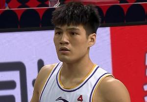 陈国豪砍下生涯新高32分14篮板，北控队史首次五连胜