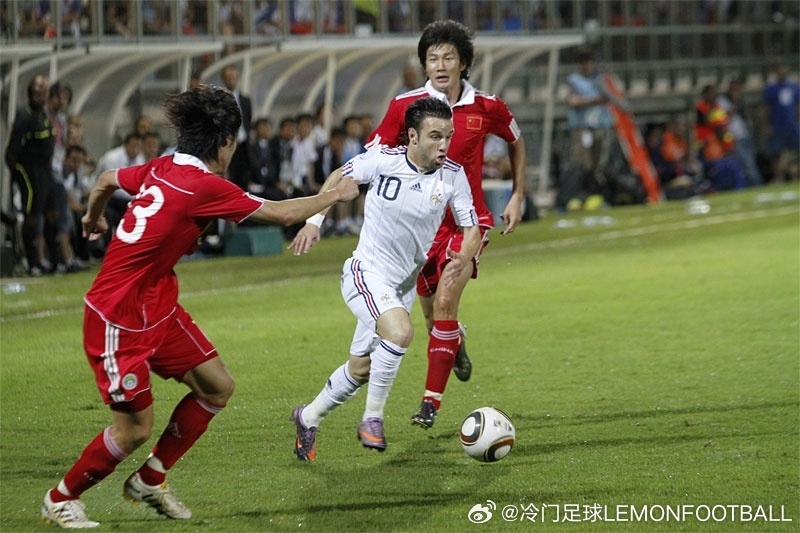 时光机丨回过头看，当年中国队能1-0击败法国，着实不可思议