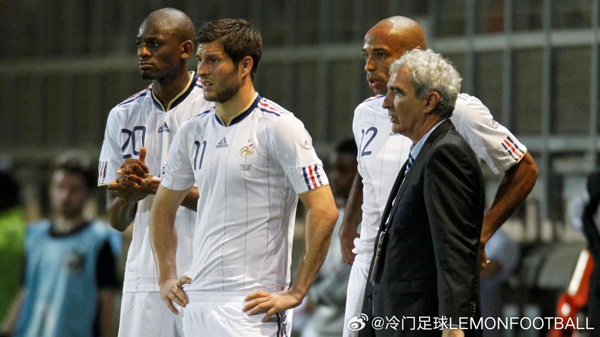 时光机丨回过头看，当年中国队能1-0击败法国，着实不可思议
