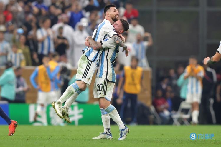 阿根廷视频分析师：梅西需要优秀的中场搭档，这是球队成功的关键