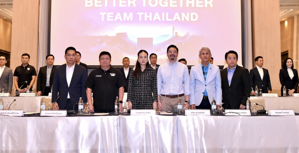 拯救泰国足球💥泰国美女领队伍伦盼宣布竞选泰国足协主席