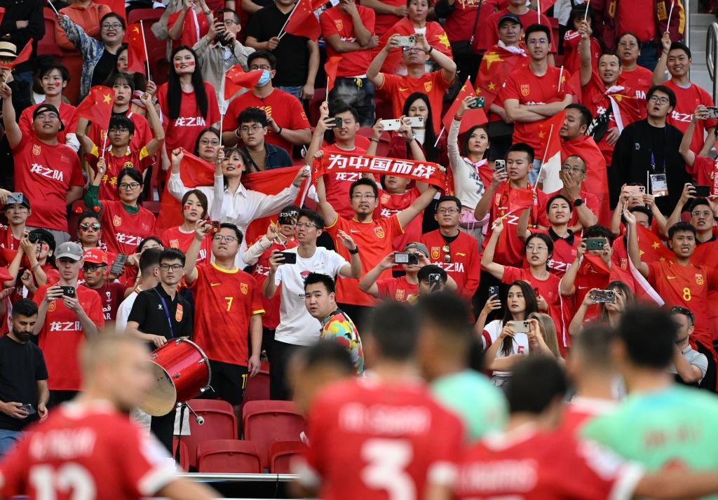 体育时评：中国足球的时间都去哪了？