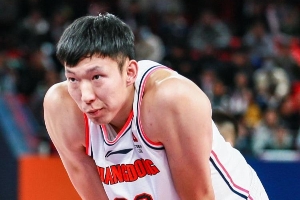 中国篮球联赛各队精彩表现回顾