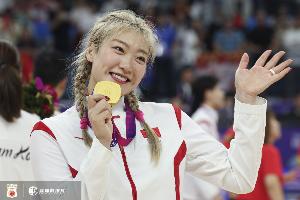 中国女篮球员李梦的辉煌篮球生涯