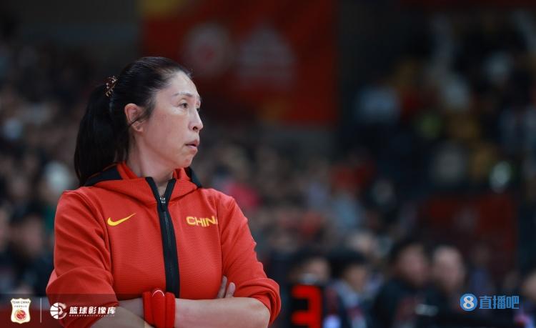 郑薇：职业运动员每天不是赢就是输 中国女篮还不是真正世界强队