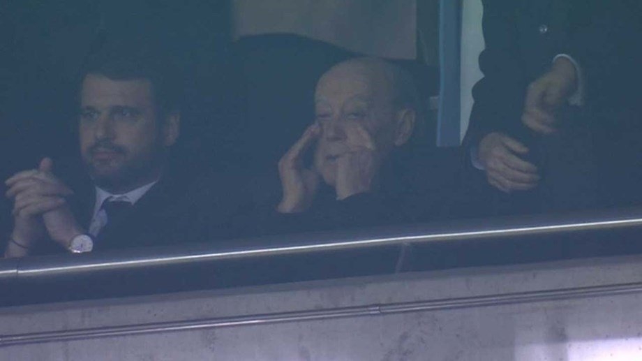 1-0绝杀阿森纳后，86岁的波尔图主席平托-达科斯塔激动落泪