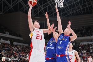 男篮亚预赛：中国男篮大胜蒙古 全新阵容展现潜力