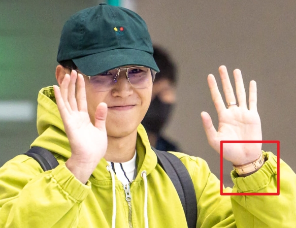 😮李刚仁被拍戴着劳力士18K玫瑰金腕表，起价6200万韩元