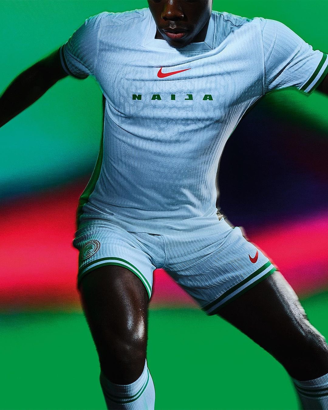 新潮流？耐克为尼日利亚推出方领主场球衣 客场灵感热带雨林?
