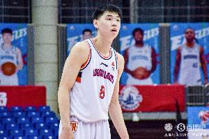 从CBA到NBA，中国小将崔永熙勇攀新高峰