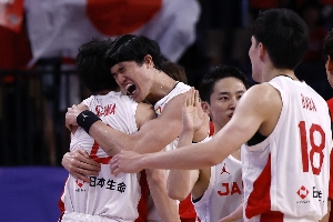 中国男篮惨负日本，渡边雄太或将回归战亚预赛