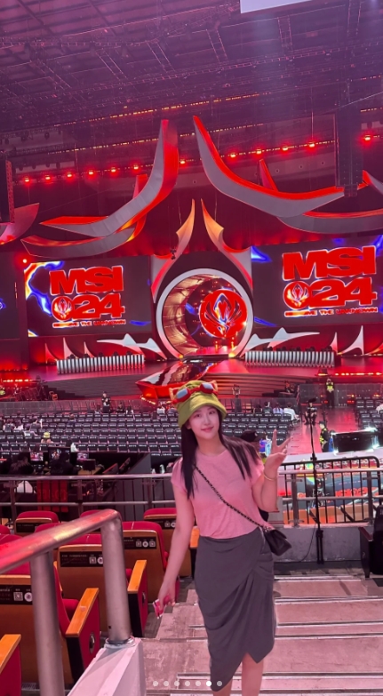 T1的美女粉丝们：个个都是神仙颜值呀~