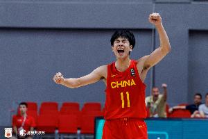 中国U17男篮球员张博源入围MVP候选名单
