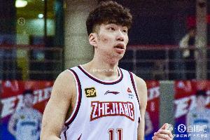余嘉豪正式加盟西甲毕尔巴鄂篮球俱乐部