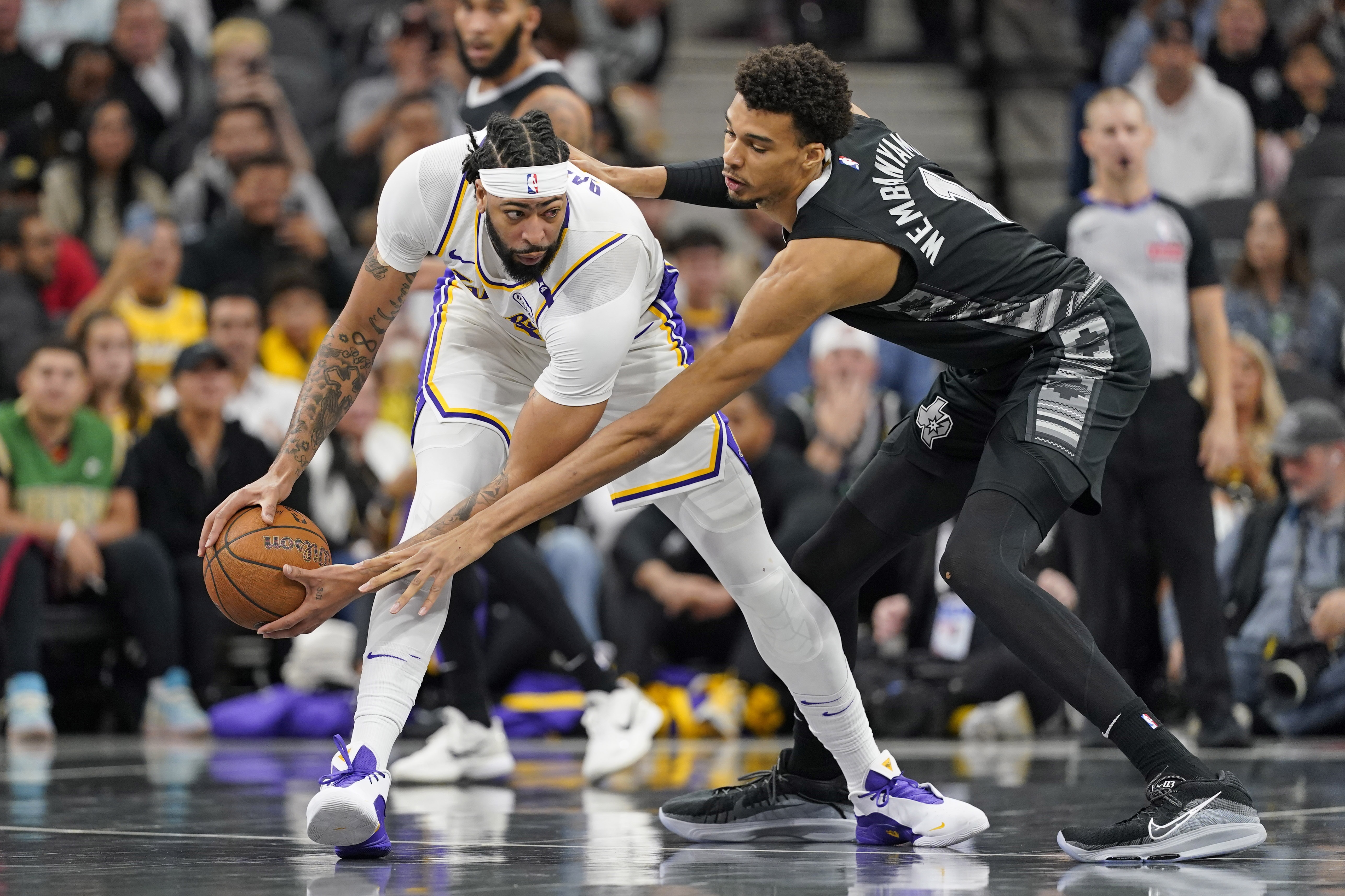 NBA彩经：火箭难胜76人 湖人拿下马刺 太阳战胜篮网 勇士力克雷霆