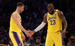 ESPN记者称东契奇是基德和魔术师的结合体
