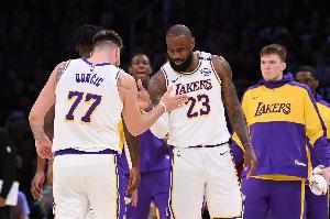 湖人交易风波引发NBA大地震