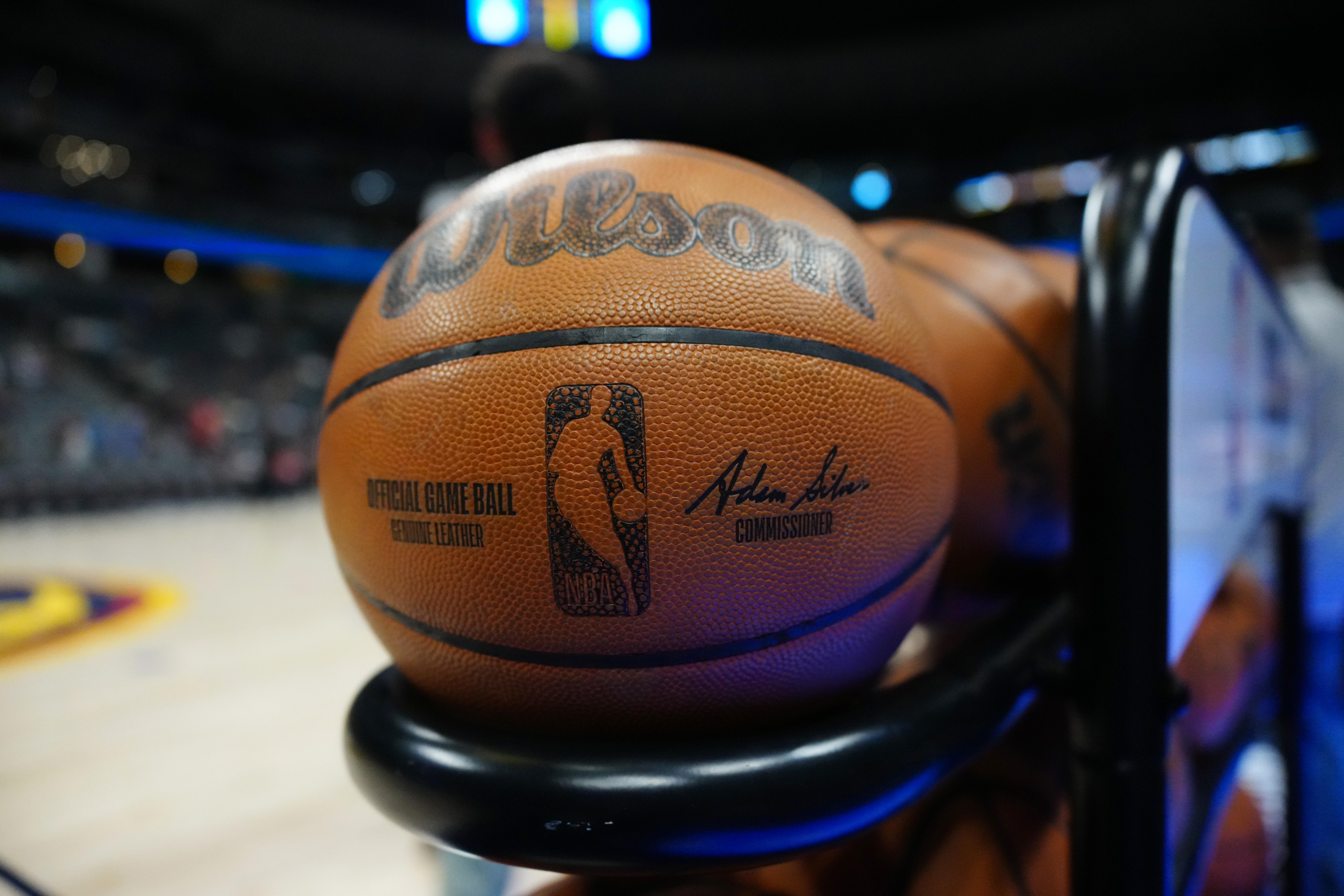 看NBA那么多年 最令你印象深刻的季后赛对决是哪一组？